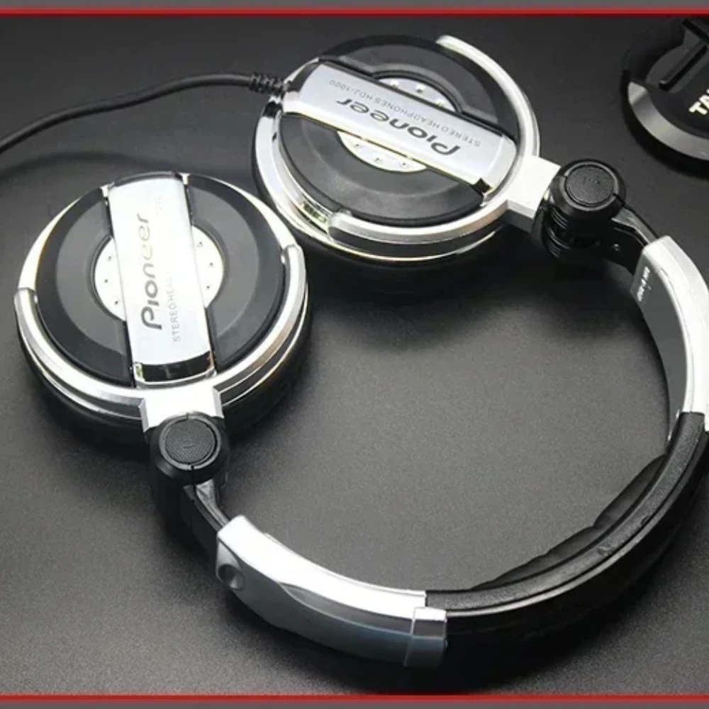 

Pioneer DJ Headphone Disc Music Headset Over-Ear Earphones Monitor Headset Tuning Mobile Phone PC Headphone Without Mic Gift