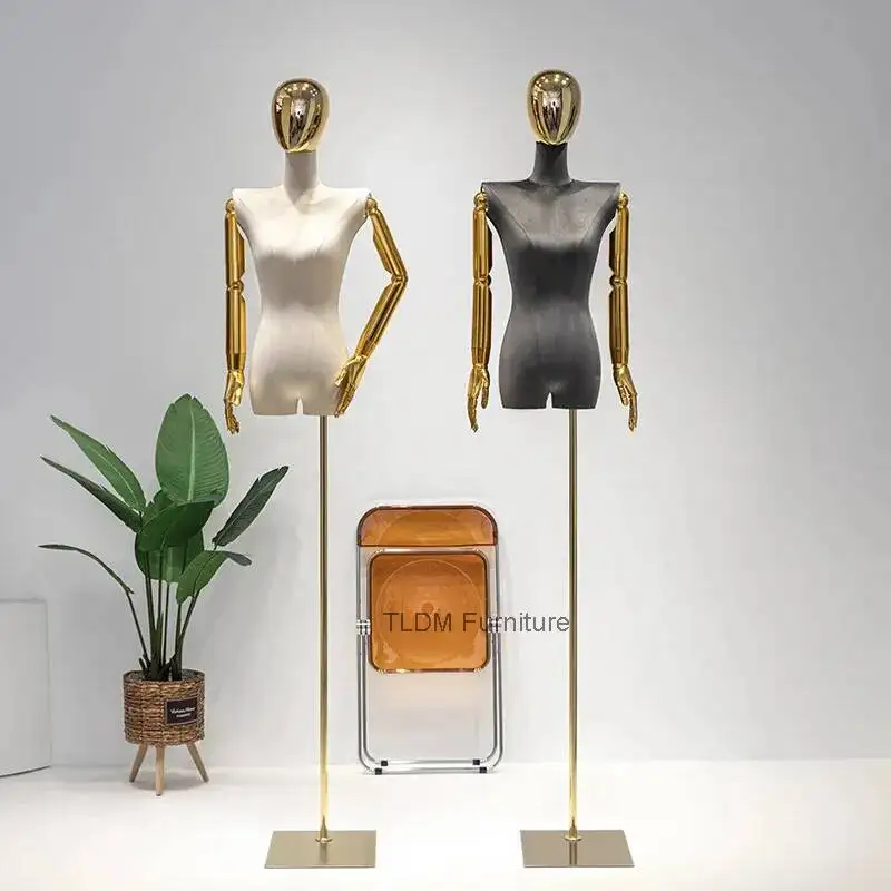 

Манекен для магазина в скандинавском стиле, креативный, для женской одежды, плоский, корейский, с плечами, для витрины, прямоугольный, демонстрационный стенд FYMQ