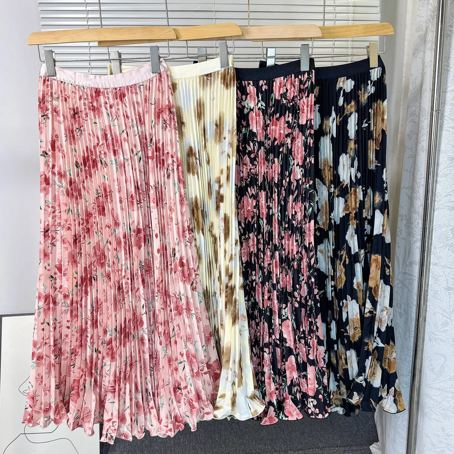 

Women Skirts Floral Print Skirt Pleated Empire Elastic Waist Ankle Length Slight Strech Loose Fit Casual Office Lady 2025 Summer