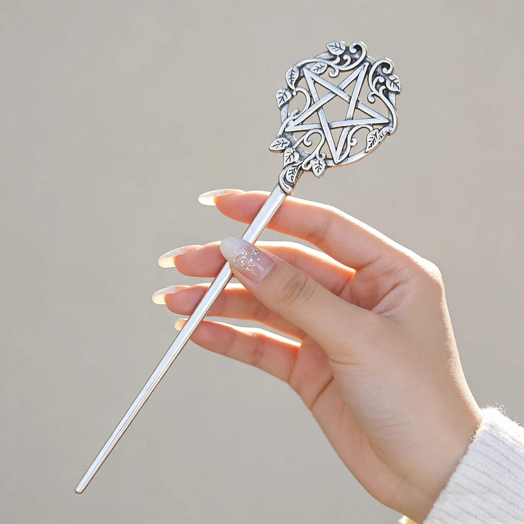 1 قطعة عصا الشعر الخماسي الغامضة تفاصيل معدنية فضية تصميم ساحر الكمال تأثيري السحرية القوطية فريدة من نوعها خمر التبعي #3