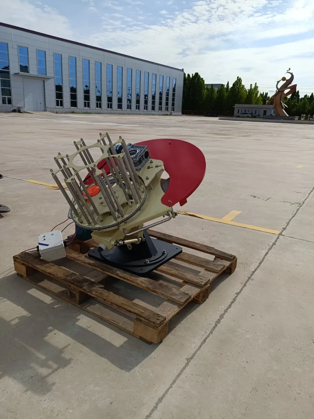8-Pin all-weather trap device galvanized steel 150 meters wireless control high-precision windproof outdoor shooting