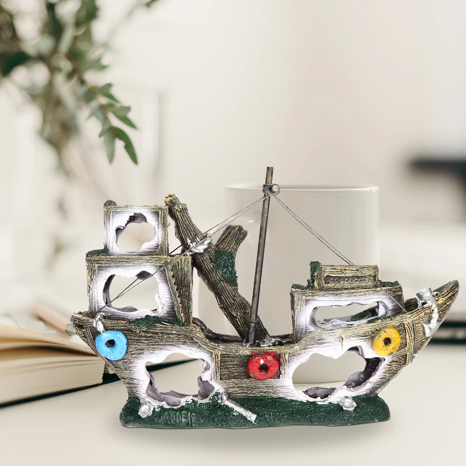 

1Pc Resin Fish Tank Sunken Ship Adornment Aquarium Underwater Decor Exquisite Wreck Model Creative Landscape Decoration