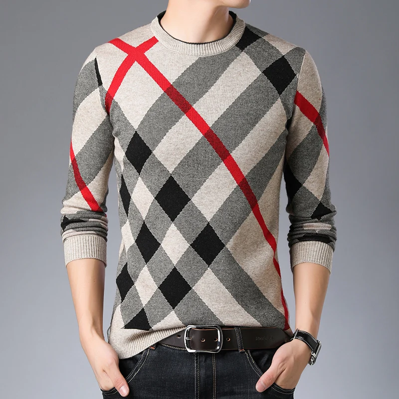 

Striped Round Neck Base Sweater, 2025 Autumn and Winter Thick Men's Trendy Business Handsome Pullover Knitted Sweater