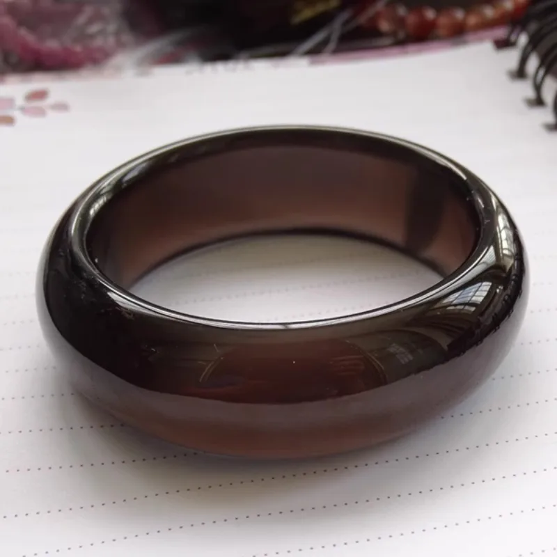 

Ice Color Obsidian Bracelet Has Good Eye Light, Ice Type Is Transparent, and There Are Many Kinds of Real Products.