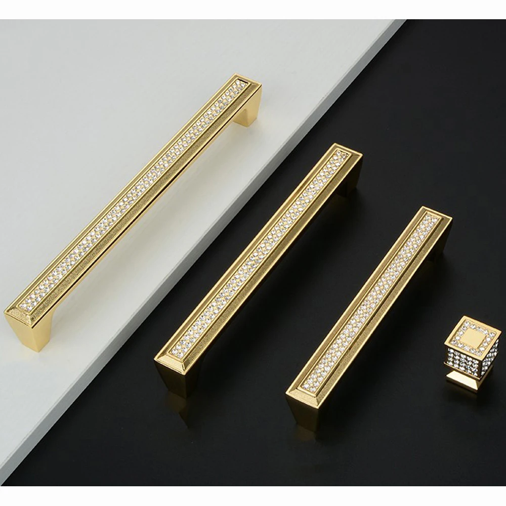 Luxury Crystal Glass Diamond Knob Furniture Golden Handle For Wardrobe Drawer Knob Kitchen Cabinets Cupboard Dresser Door Pulls