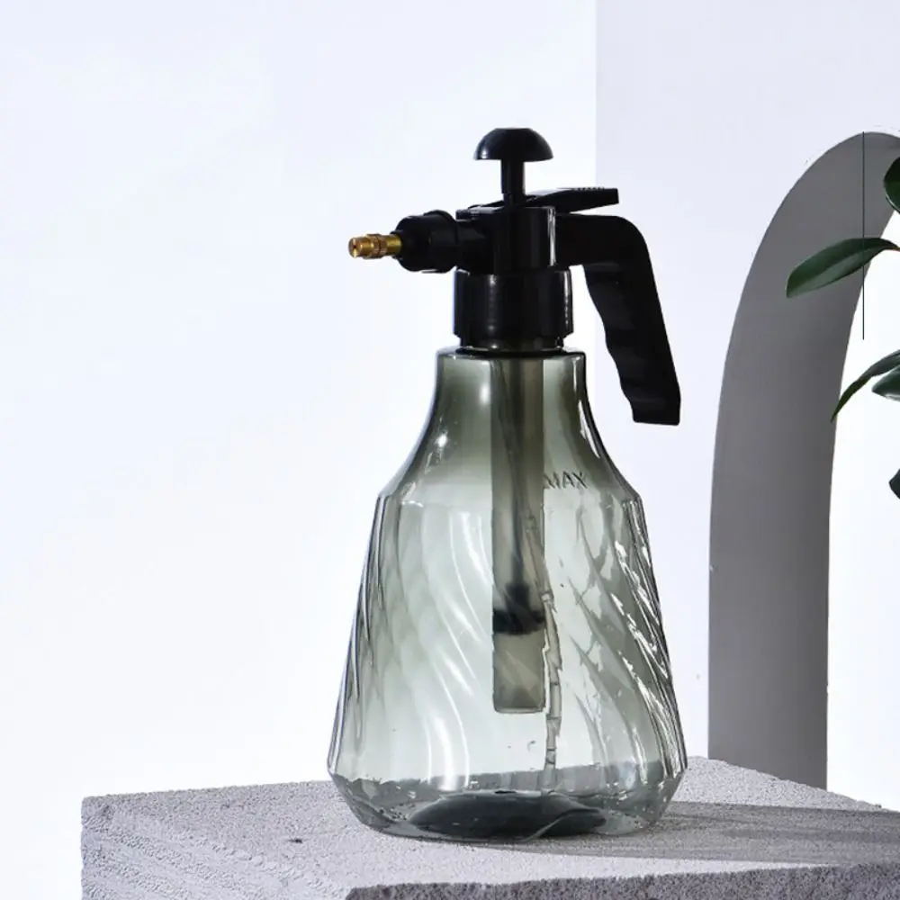 New Manual Air Pressure Flower Watering Pot 2L Spray Nozzle Spray Bottle Large Capacity Garden Tools Pressure Sprayer