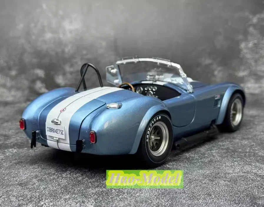 Kyosho 1/18 Voor Shelby Cobra 427 S/C Legering Diecast model Auto Kinderen Speelgoed Jongens Verjaardagscadeautjes Hobby display Collectie Ornamenten