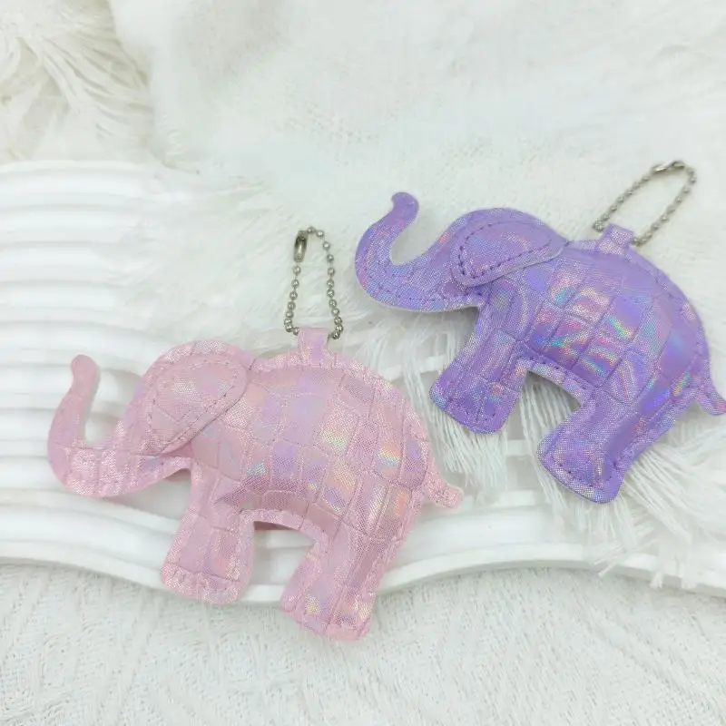 Niedlicher Elefanten-Schlüsselanhänger mit holografischem Krokodilmuster, aus PU-Leder, zur Dekoration von Rucksäcken, ein Geschenk für Tierliebhaber. – Detail 6
