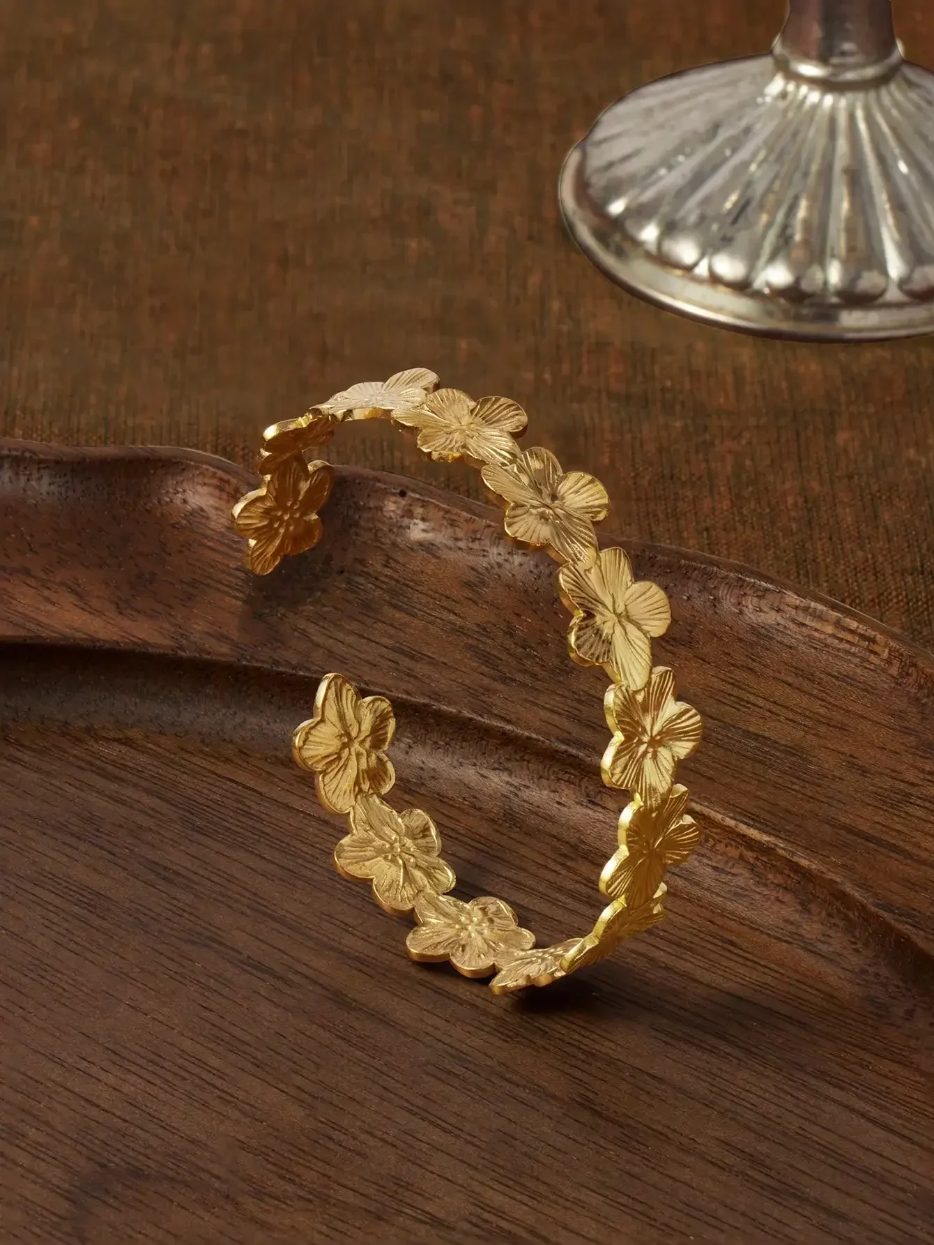 Pulsera de Plata con Flor Delicada, Brazalete Abierto Ajustable, Joyería, Regalo para Ella, Mamá