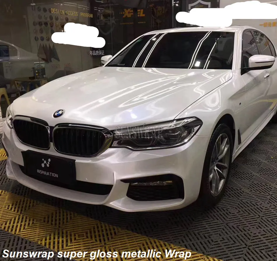 2025 New Trending Gloss Metallic Vinyl Wrap Car Sticker Decal Super Gloss White Vinyl Foile Wrap Sheets 5x59ft/roll Car Decals