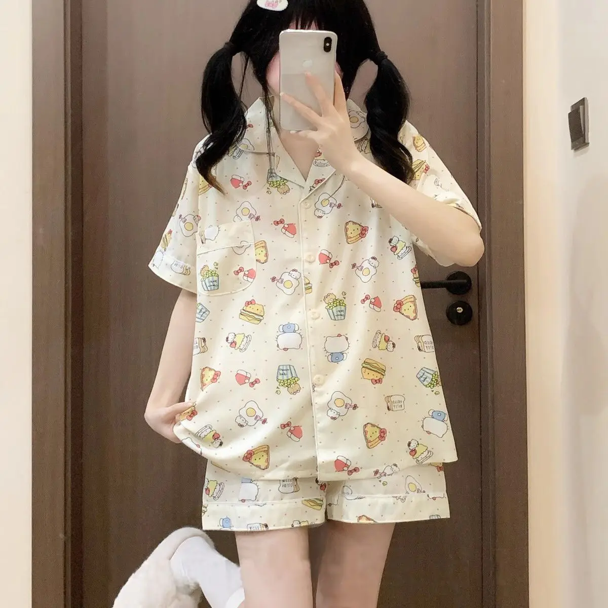 

Недорогая пижама Sanrio Hello Kitty: милые женские шорты и футболка с коротким рукавом, летний комплект для дома в стиле кавайи