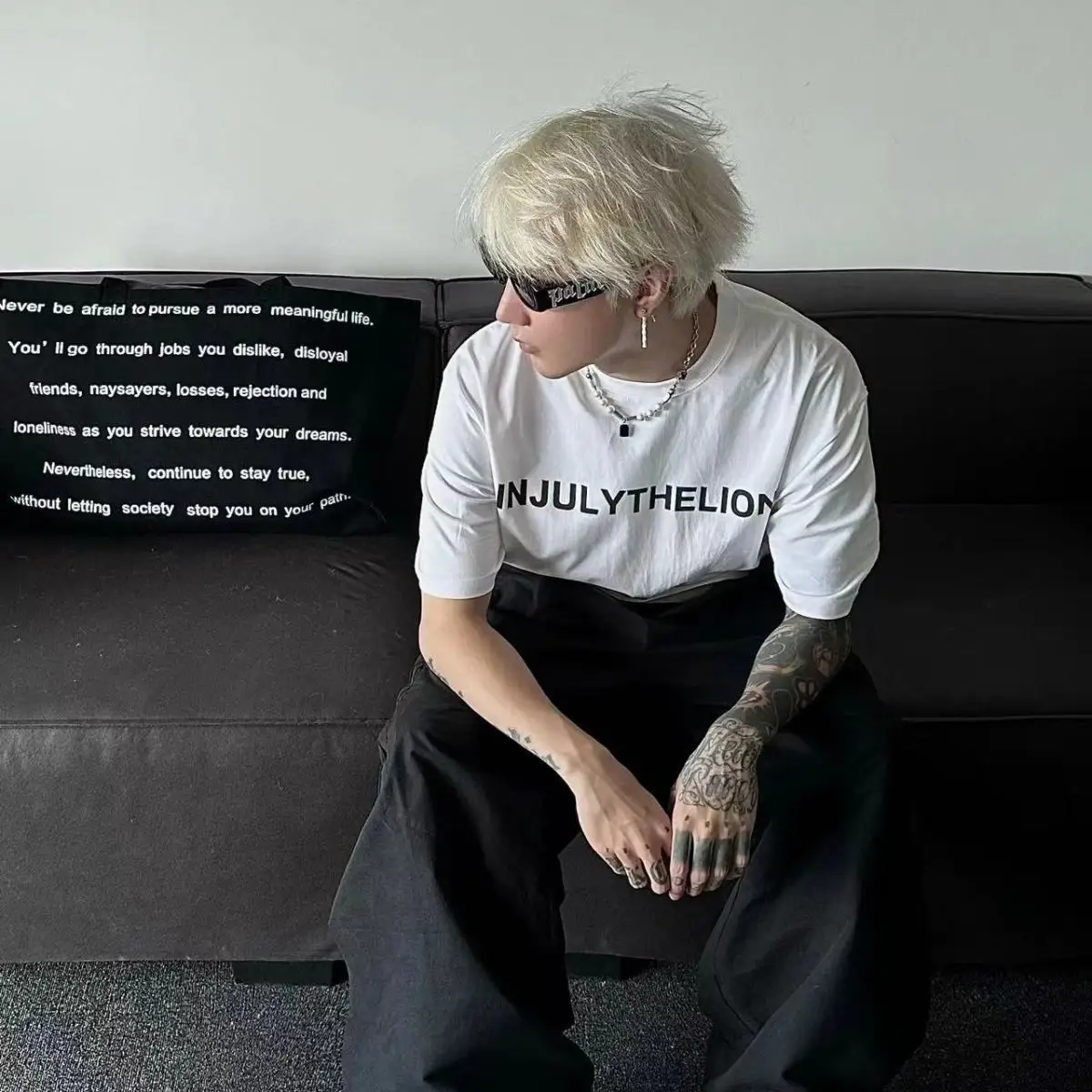 

Korean letter printed short-sleeved cotton T-shirt boys trendy brand simple trendy summer 2024 new white handsome street y2k top