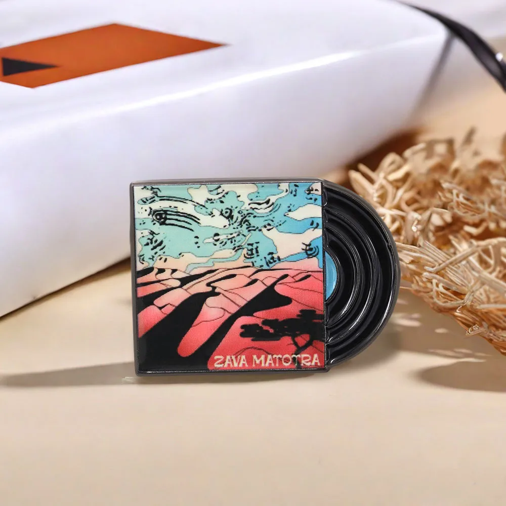 Creative Vinyl Record Brooch Vintage Music Themed Enamel Badge Band Zava Matotra Enamel Pin Fans Collection Bag Accessory Gifts