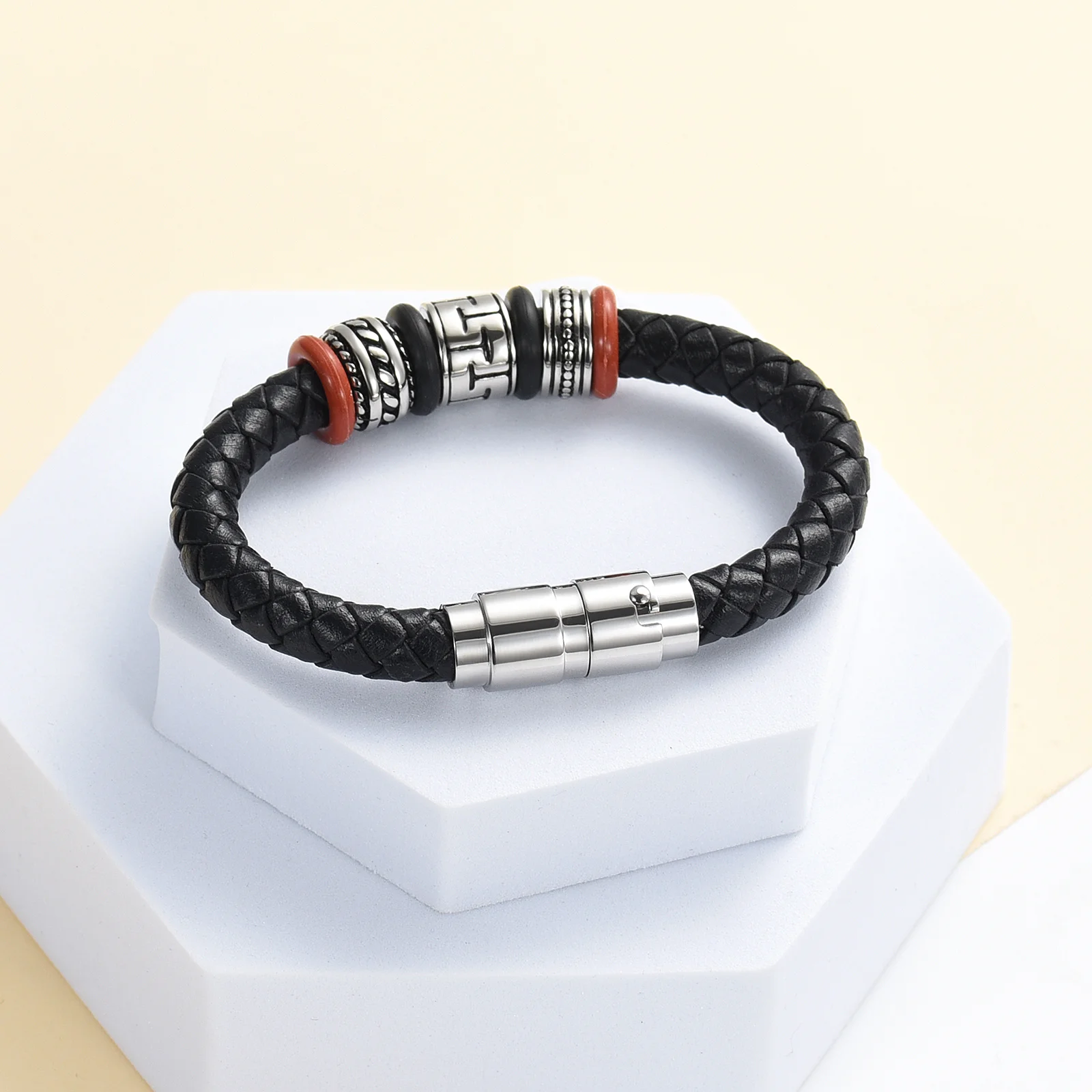 Man Leather Urns Bracelet For Human/Pet Ashes Vintage Memorial Bangle Customized Cremation Keepsake Jewelry