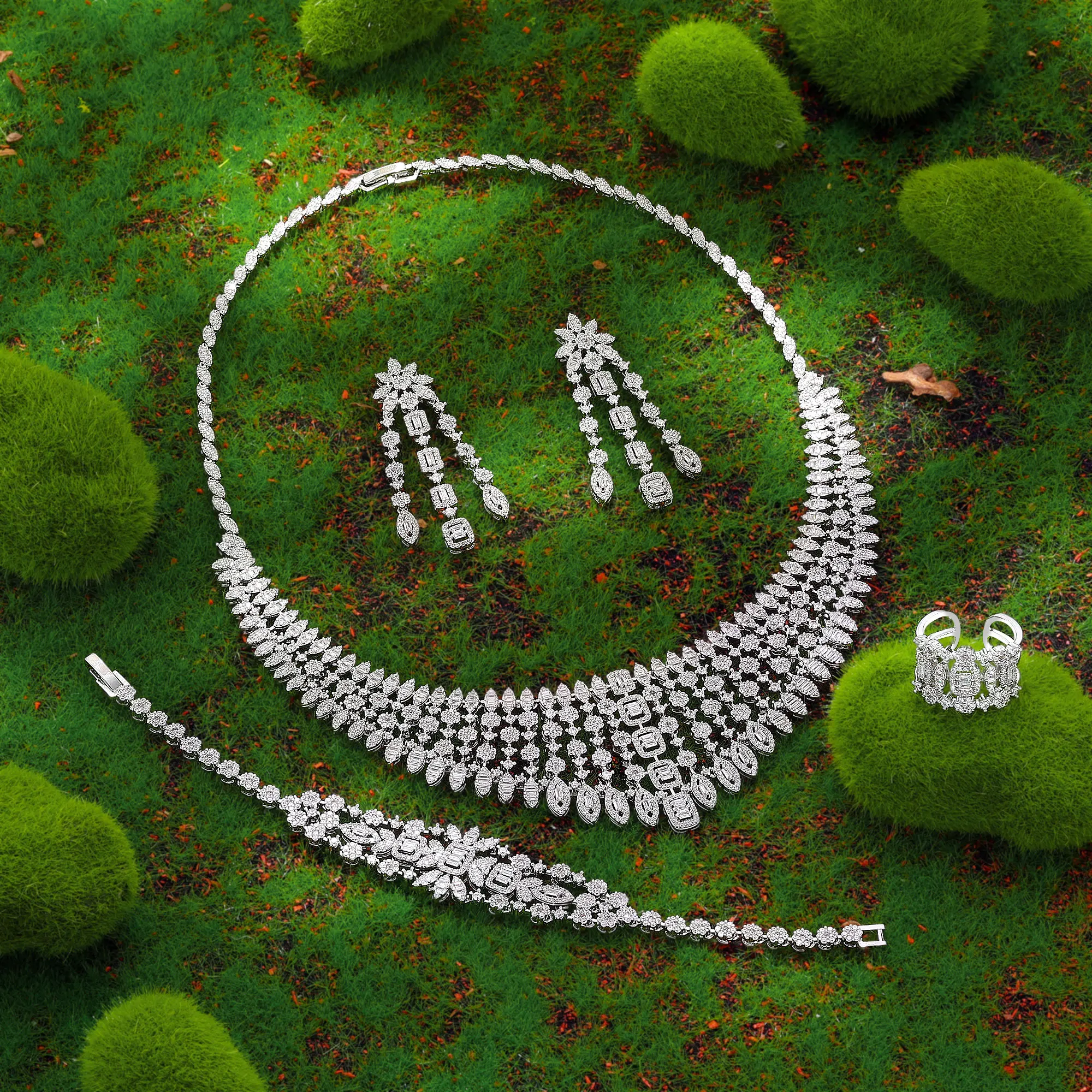 

2024 Popular 4-piece Bridal Zirconia Full Set Women's Party Jewelry, Luxury Dubai Nigeria CZ Luxury Crystal Wedding Necklace Set