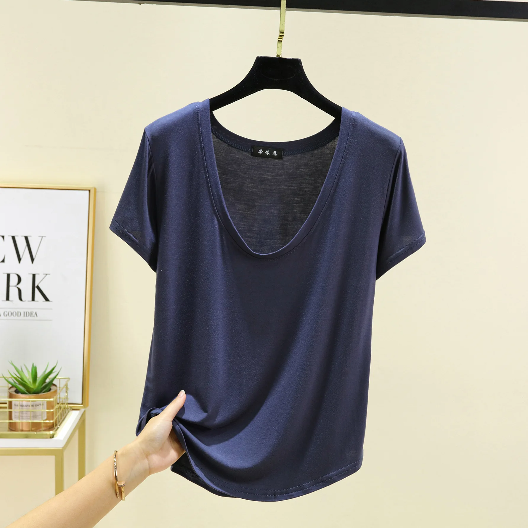 

Летняя модальная футболка с U-образным вырезом и короткими рукавами, однотонная женская рубашка большого размера с внутренней нижней частью, тонкий внешний свободный топ