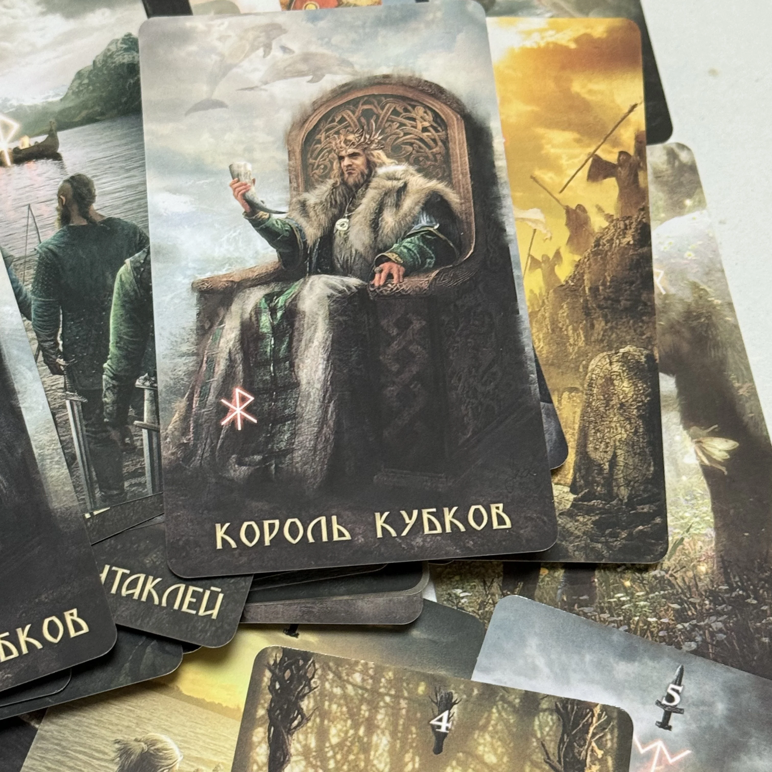 Runische Tarotkarten Russische Version 80 Karten Brettspiel – Detail 7