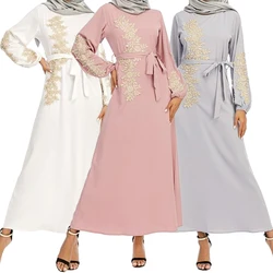 Women's Muslim Abaya Dress Embroidery Long Sleeve Robe Fashion Saudi Arabia Dubai Dresses Elegant Muslim Dress Islamic Clothing