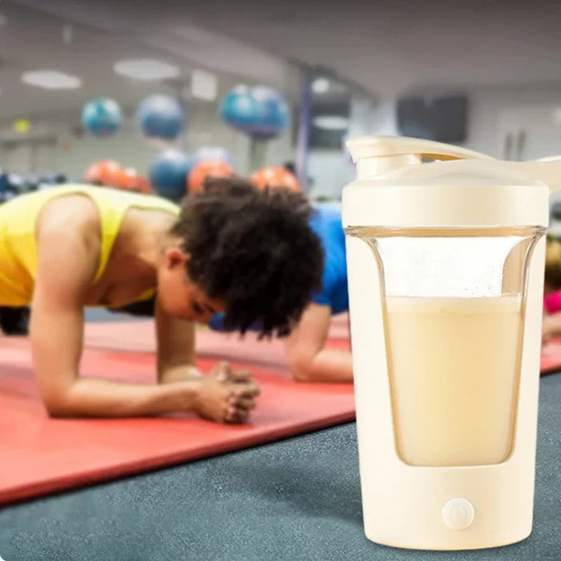 خلاط تلقائي محمول لبروتين الحليب لخلط مسحوق الحليب في صالة الألعاب الرياضية المنزلية والسفر والتخييم في الهواء الطلق واللياقة البدنية