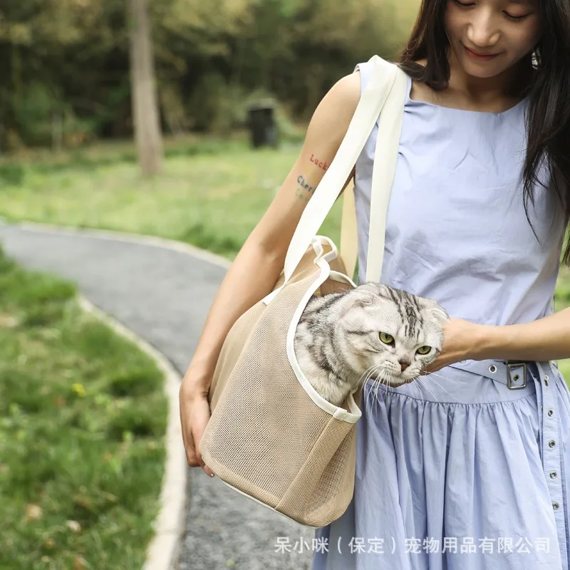 

Breathable Outcrop Bag Mesh Cat Small Dog Purse Carrier Tote Bag for Pets Outdoor Puppy Cat Small Dog Tote Soft-Sided Bag