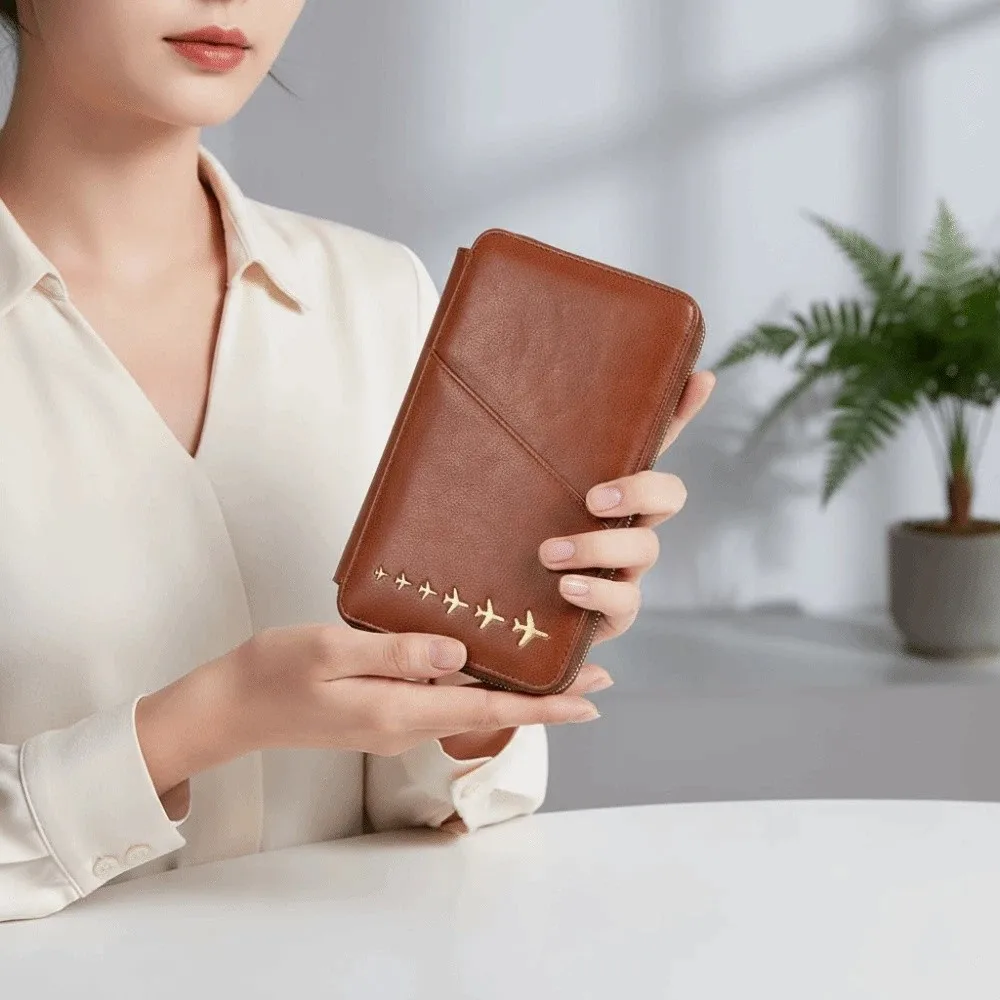 Anti-theft RFID Travel Wallet Multi-pocket Vintage Passport Cover Zipper Faux-leather Secured Travel Ticket Clutch Backpackers