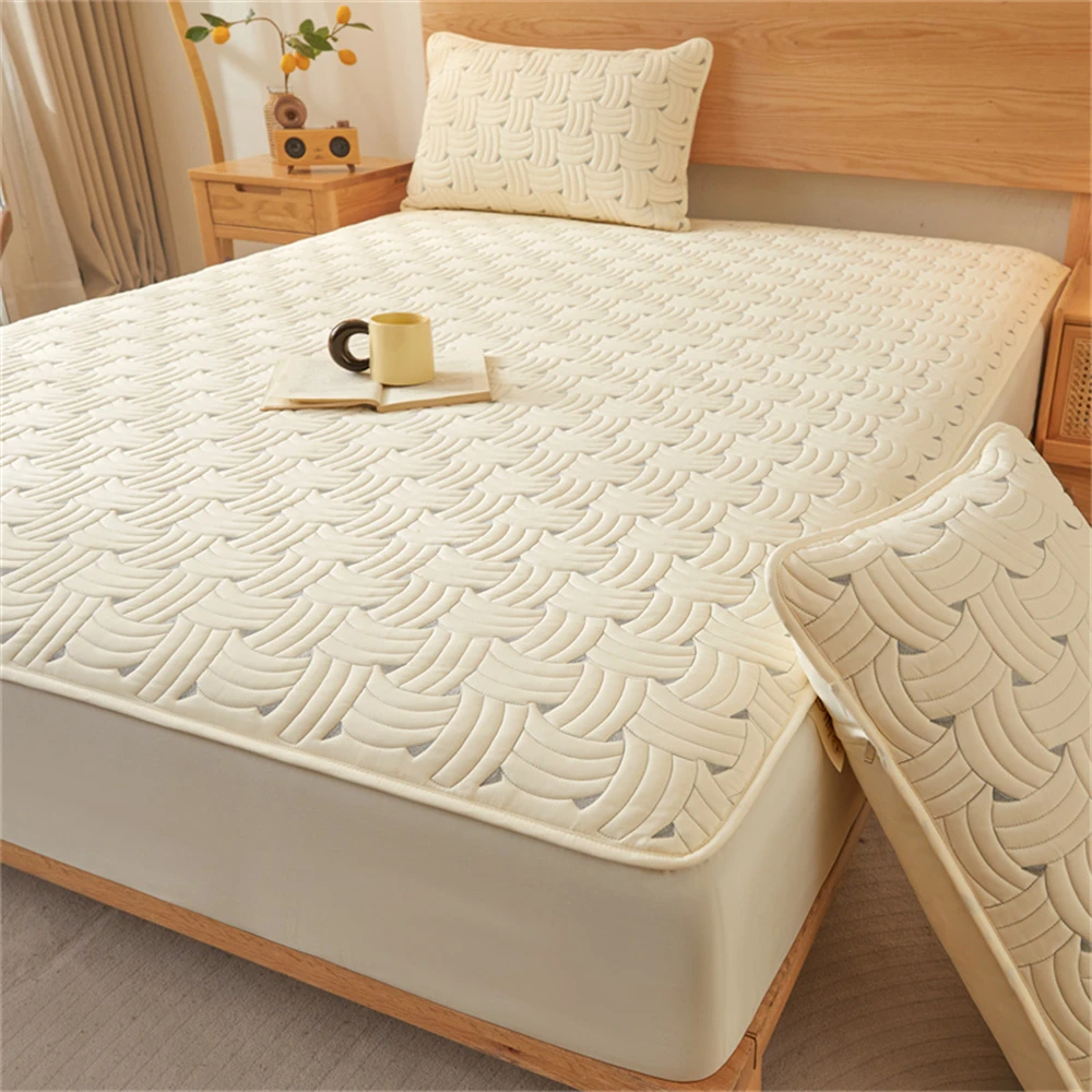 

New Simple Style Fitted Sheet Quilted Antibacterial Bed Cover Solid Color Bedspread Mattress Protective Cover Queen King Bedding