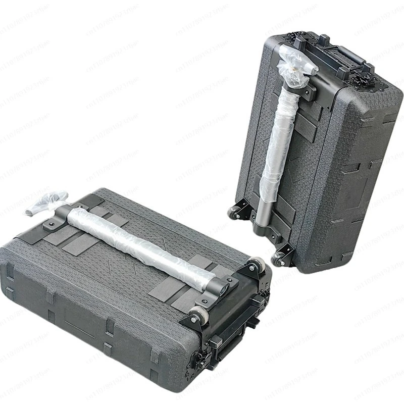 Picture 3: 2U/4U Rack Mount Power Amplifier + Digital Mixer All in One, with PE Waterproof Flight Case for Microphone PA System