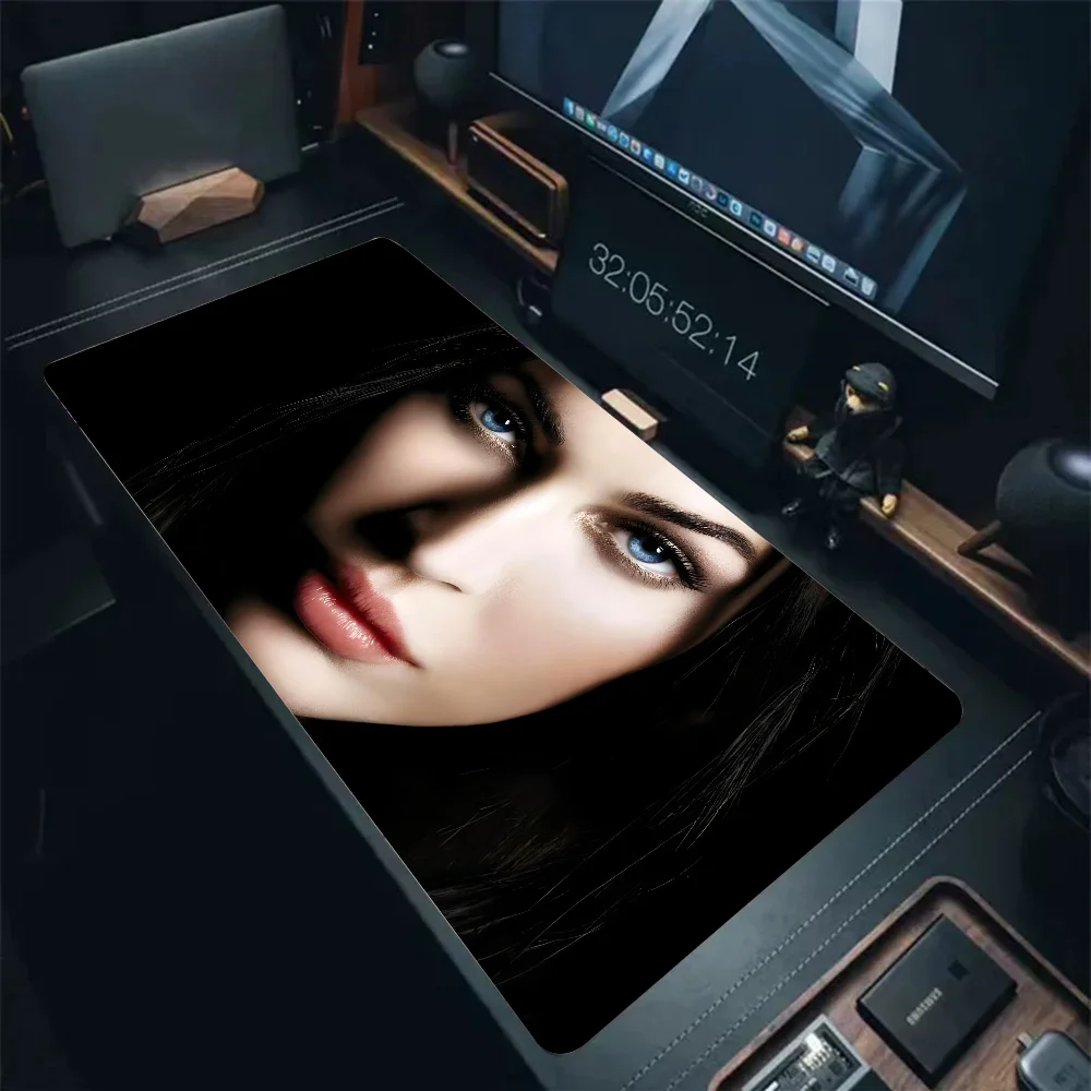 Sexy Girl M-Megan Fox Mousepad Mouse Mat Desk Mat With Pad Gaming Accessories Prime Gaming XXL Keyboard Pad