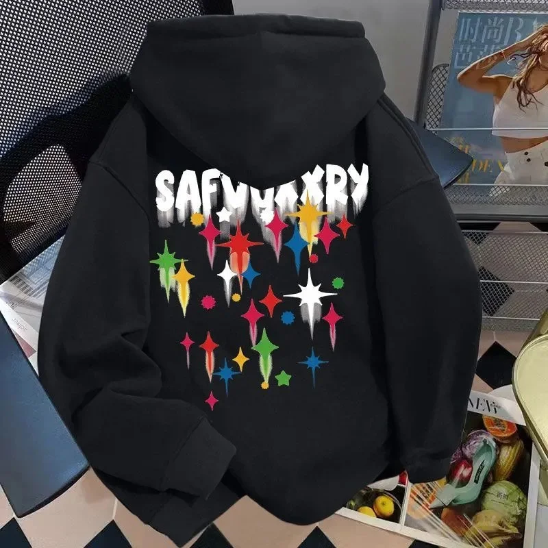 أحدث سويت شيرت بقلنسوة عصري لكل من الرجال والنساء في خريف وشتاء 2025 هو قمة متخصصة وغير رسمية