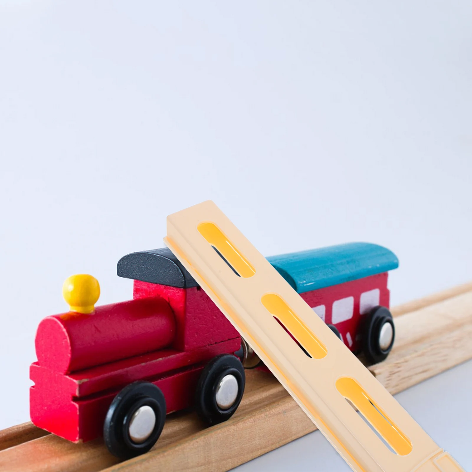 

4pcs Domino Train Clips Plastic Material Toy Accessories for Kids Suitable Home Party Kindergarten Easy Portable