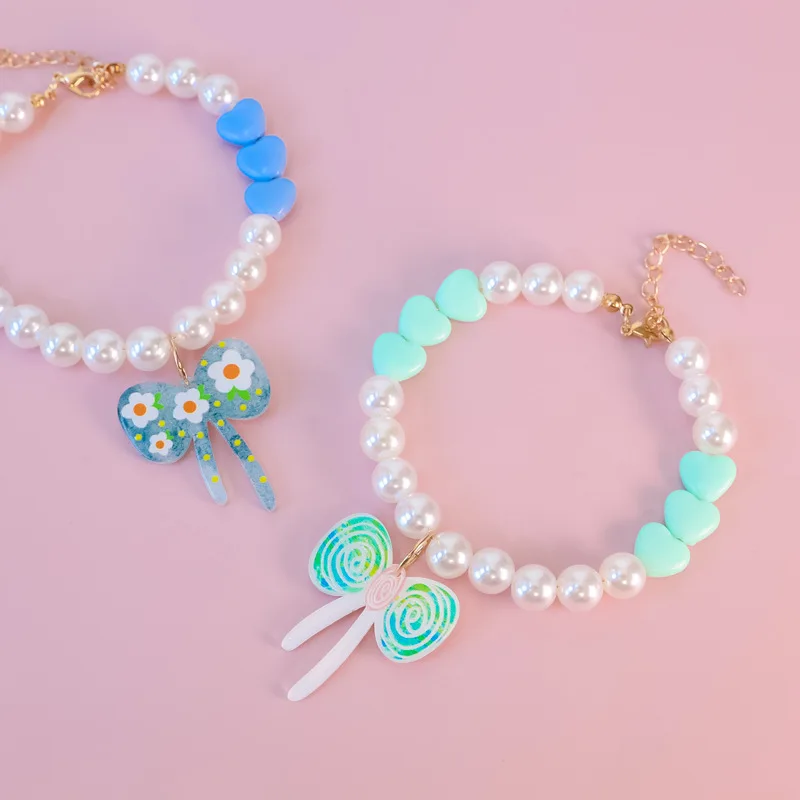 Bonito Collar de perlas hecho a mano con dopamina para mascotas, Collar con colgante de mariposa Floral de cereza y amor para perro y gato, Collar ajustable, suministros para mascotas