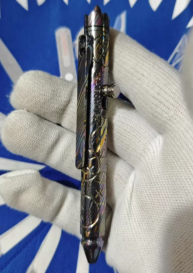 Used EDC CY Zircuti Candy colored Short Crying Face Tactical Penfitget decompression toy