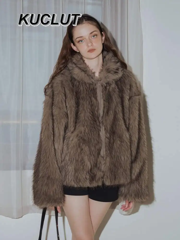 Cappotti in pelliccia sintetica da donna Giacca con cerniera a maniche lunghe High Street Style Giacche calde invernali alla moda Cappotto spesso casual