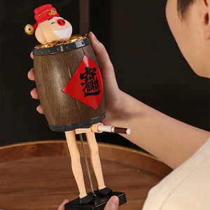 سانتا كلوز علب السجائر السيارات العم غريب موزع حالة تخزين السجائر هدايا عيد الميلاد الجدة أعلى 9 مبيعات لموزع السجائر - رقم 1