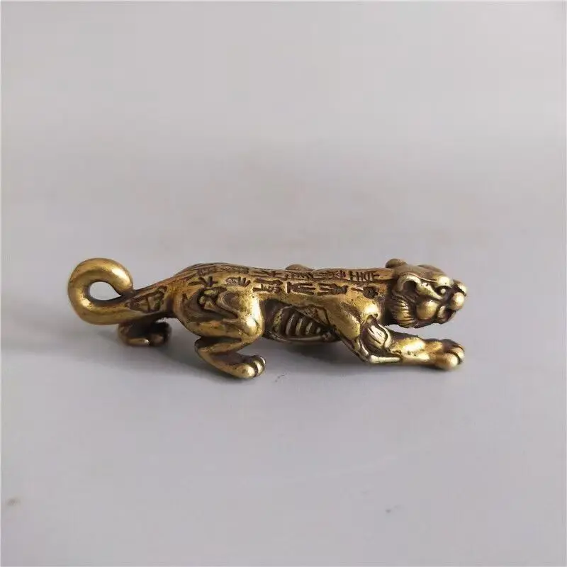 Chinese Old Brass Copper Statue Hand Carved Tiger,Antique handicraft ornaments