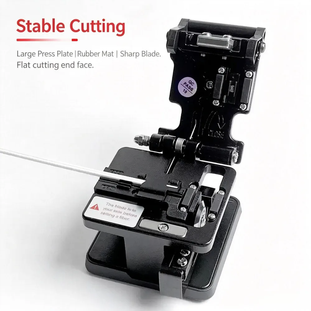FCC-30 Optic Cleaver For FTTH 48000 Cuts Cold Connected Automatic Knife Return Three-In-One Design Optical Fiber Tool