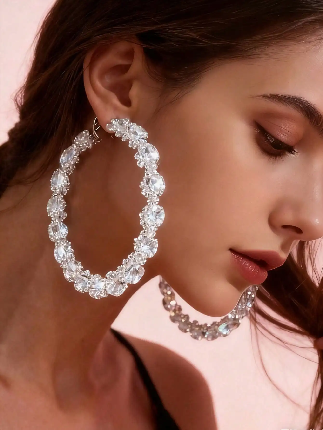 

8.5CM Large Street Clairvoyant Wedding Women's Earrings; Round Crystal Earrings; Accessory Gift; Hot