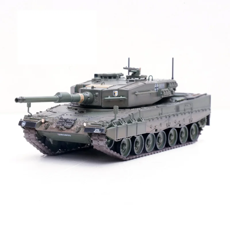 

Die cast German Leopard 2A4 main battle tank alloy plastic model 1:72 scale toy gift collection simulation display decoration