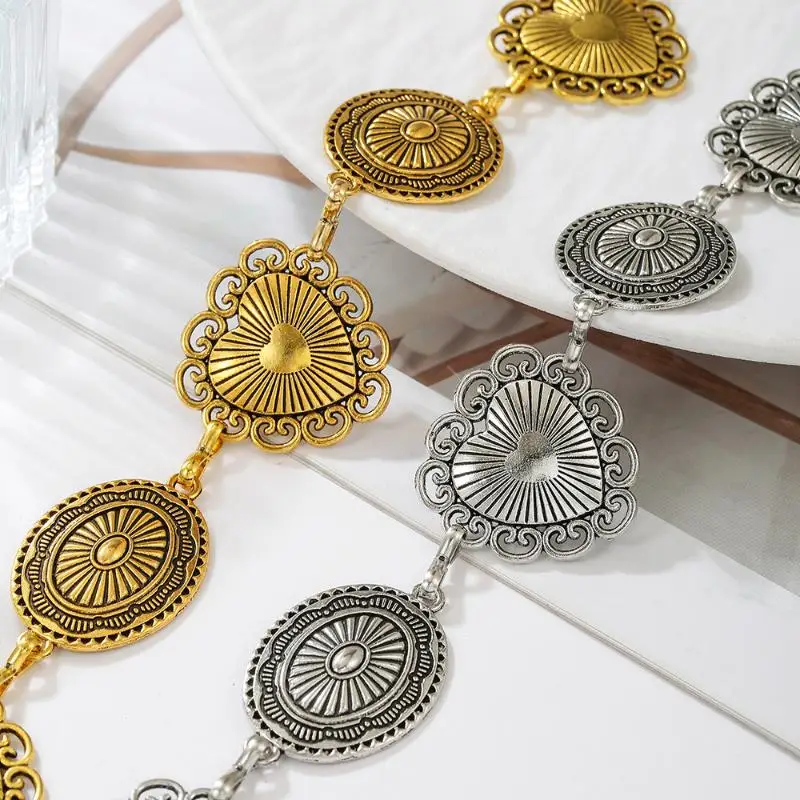 Retro Ethnischer Stil Damen Metall-Taillenkette Accessoires Böhmischer Dekorativer Kreis Herz-Gravur Kettengürtel – Detail 8