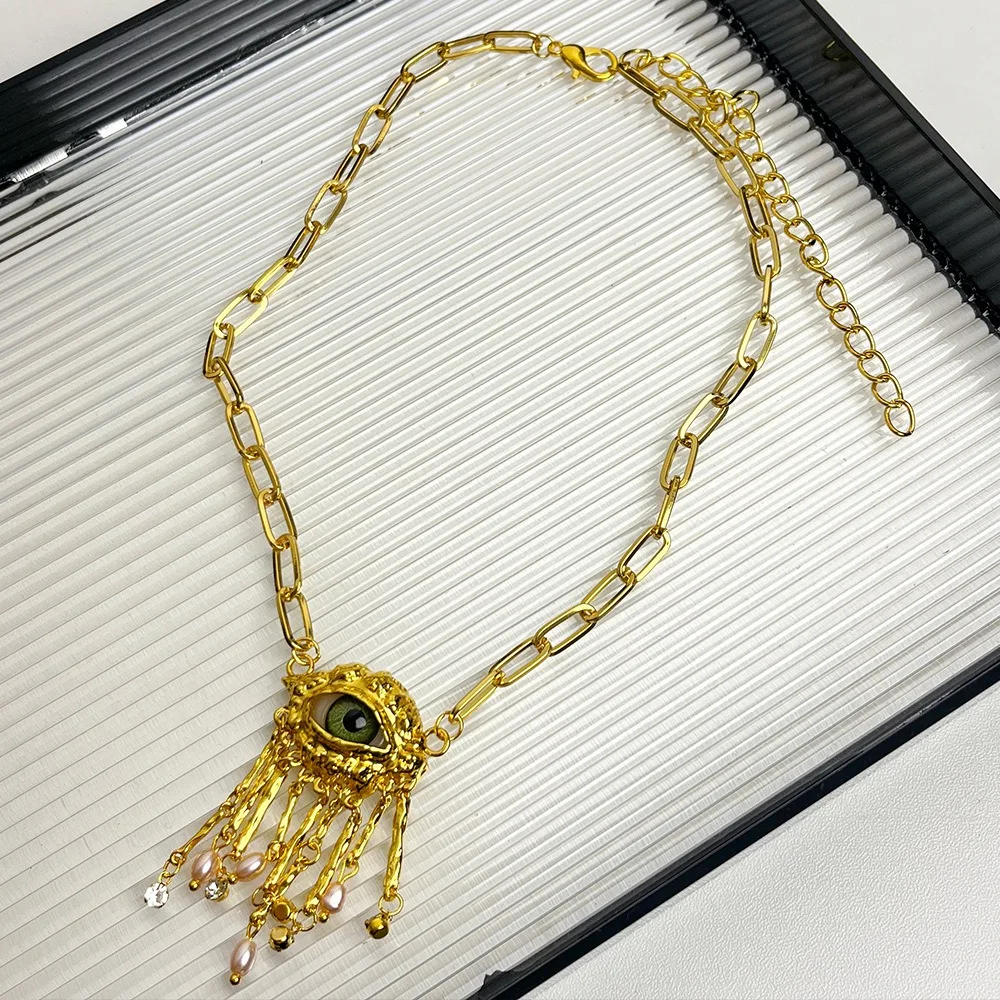 Vintage Eyes of Demon Necklace Delicate Tassels Devil's Eye Necklace Trendy Exaggerated Women Pendant Necklace Party Favors