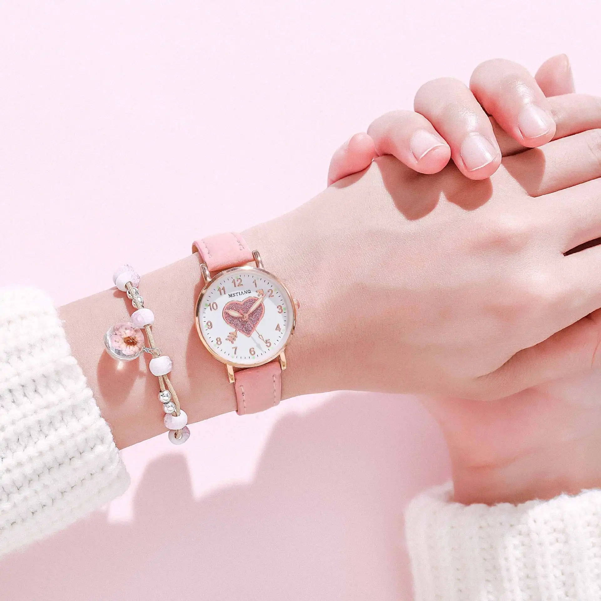 UTHAI CQ97 Fashionable Women watch, cute waterproof night light student quartz watch, simple clock gift watches for woman