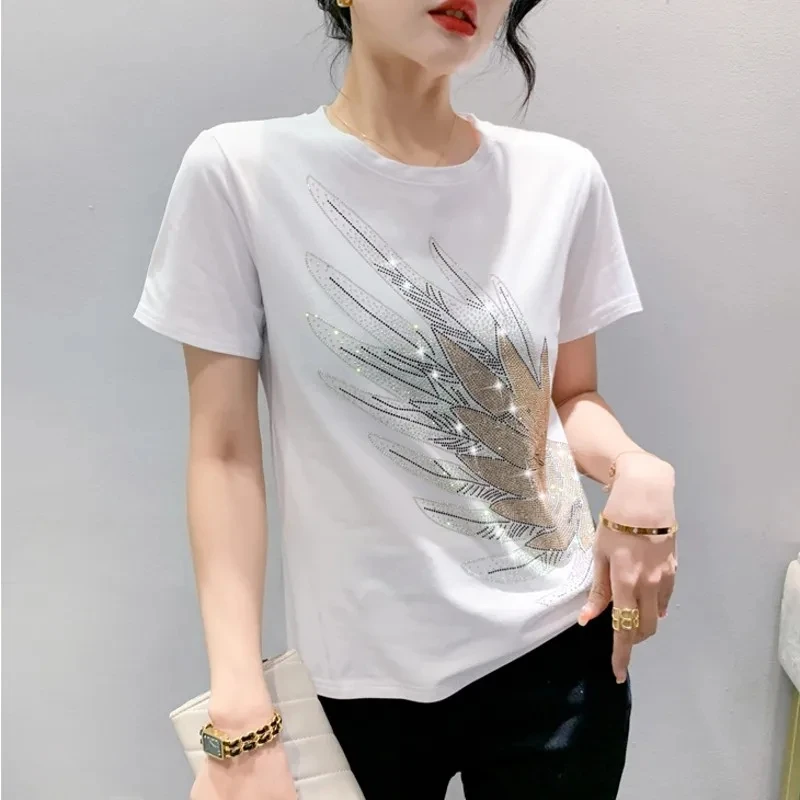 Design Cartoon Wing Diamonds Tees T-Shirt Dla Kobiet Luksusowa Elegancka O-Collar Letnia Szykowna Prosta Bluzka Top
