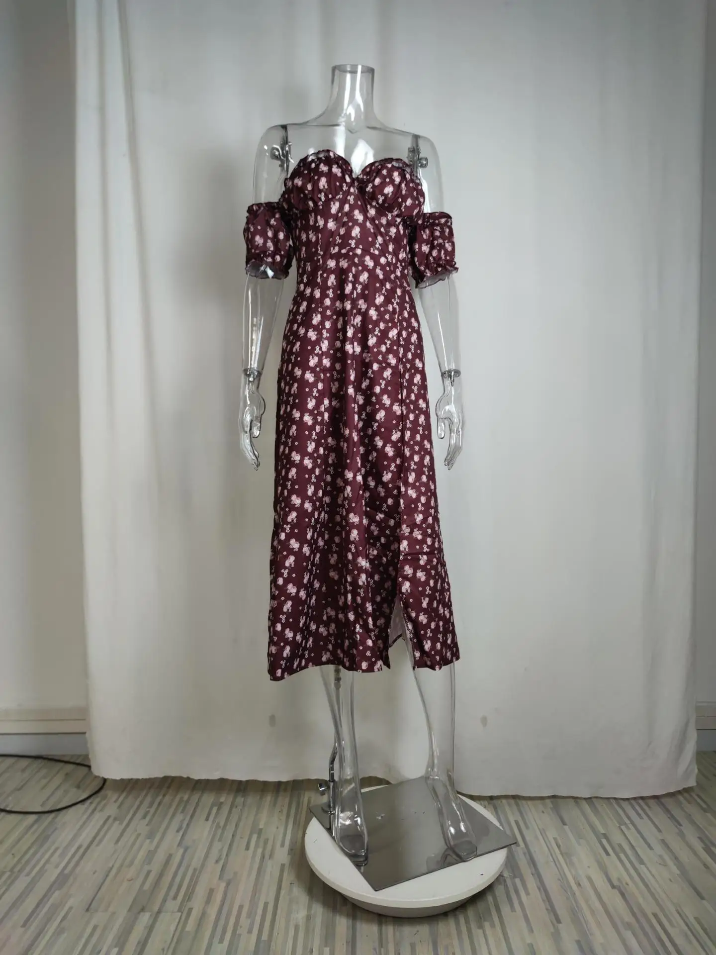 เดรสเกาะอกลายดอกไม้ผ่าข้างเซ็กซี่แฟชั่นของผู้หญิงยุโรปและอเมริกัน