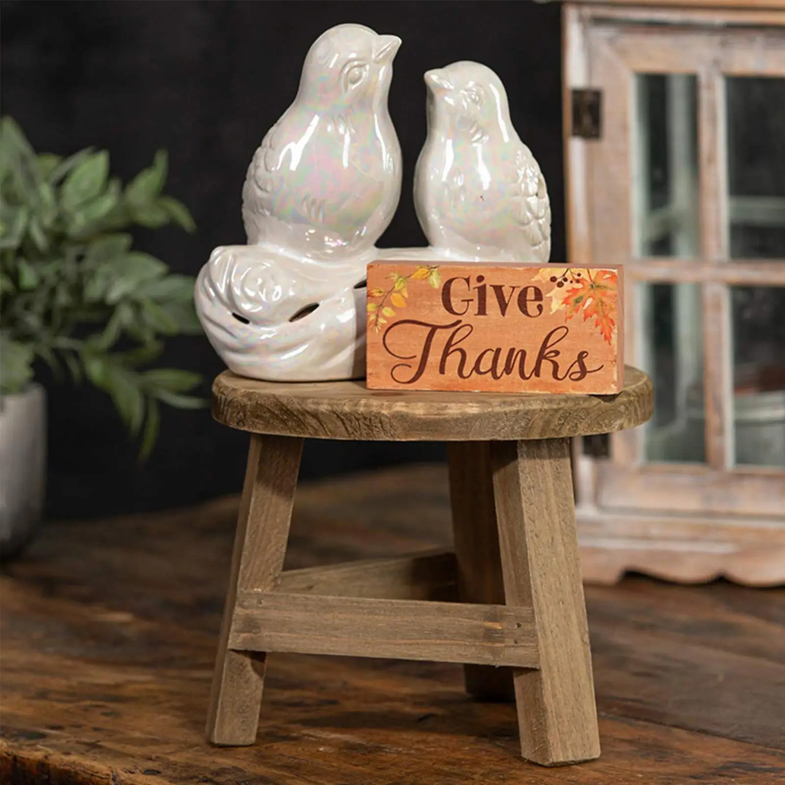 Wooden Plant Stand Flower Pot Base Holder Stool Garden Flower Display Mini Round Display Table