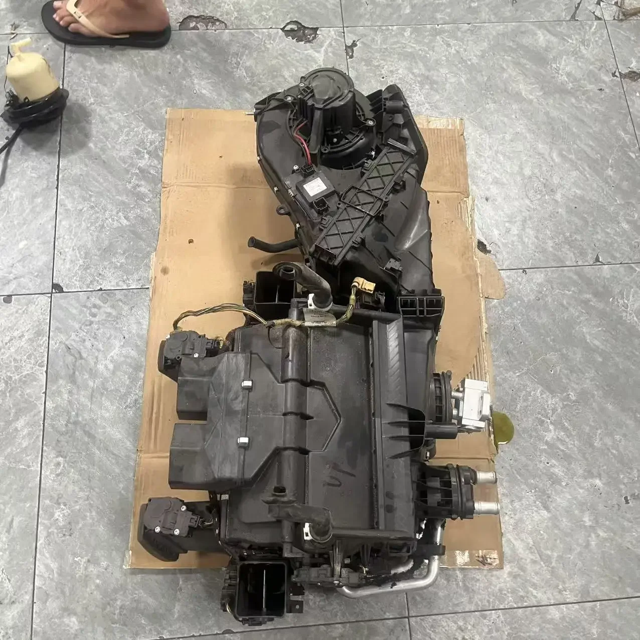 ポルシェ970パナメーラオートエアコンシステム97057332200 97057332201 車用ACエバポレーター（970モデル用）