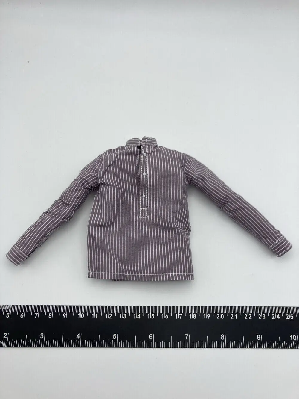 

DID D11014 1/6 Scale Soldier Shirt Model