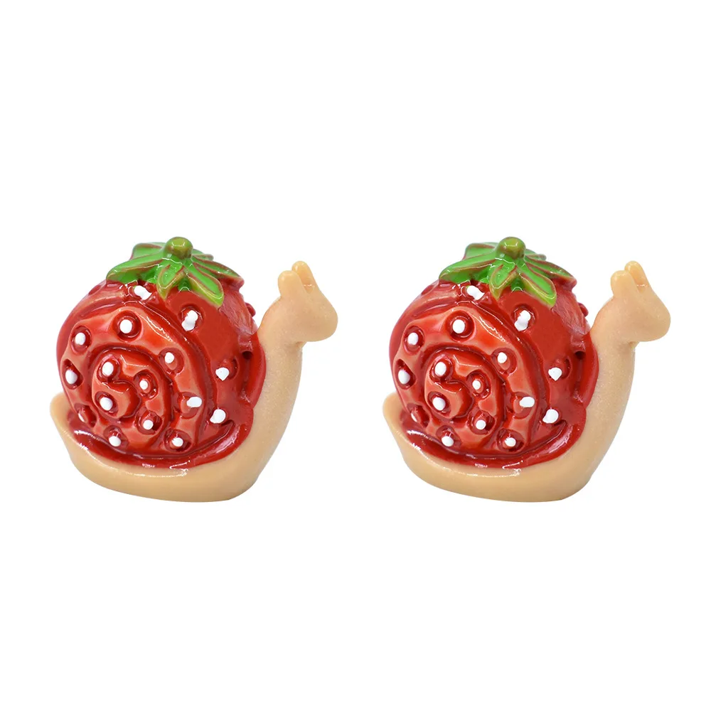 5 sztuk Mini Kawaii żywica truskawkowy ślimak Mini figurka rzemiosło miniatury przedmioty domek dla lalek wróżka Garde Diy akcesoria dekoracyjne