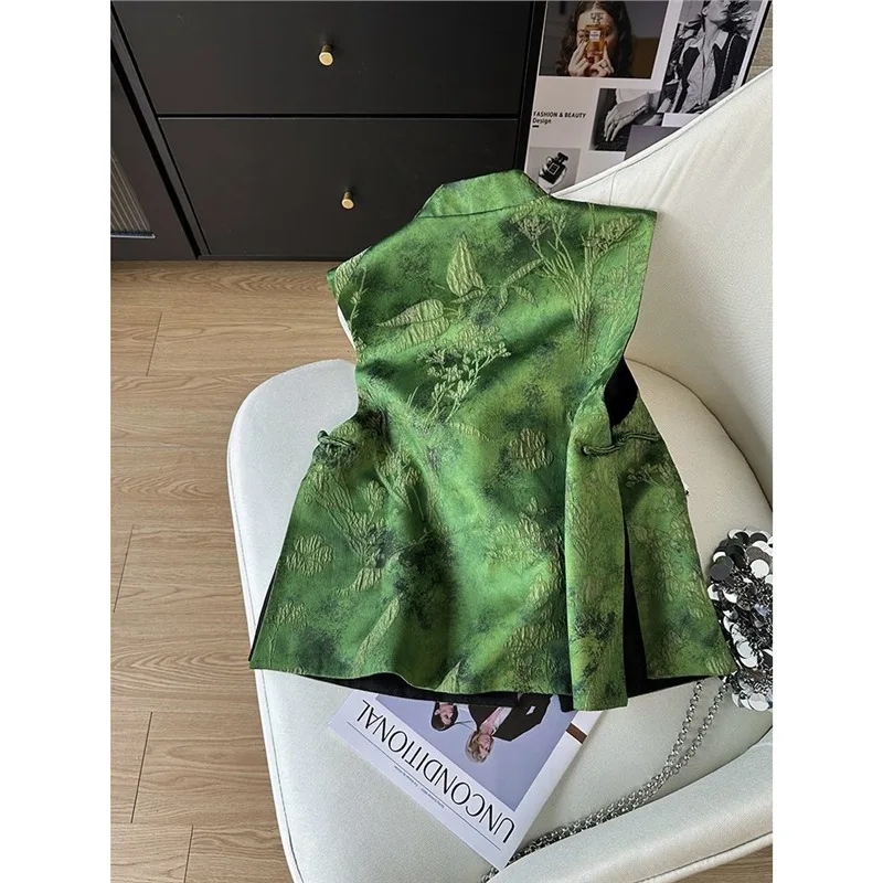 Gilet jacquard da donna dell'inizio della primavera 2025, giacca senza maniche con chiusura a rana in stile cinese, top orientale retrò su un solo lato