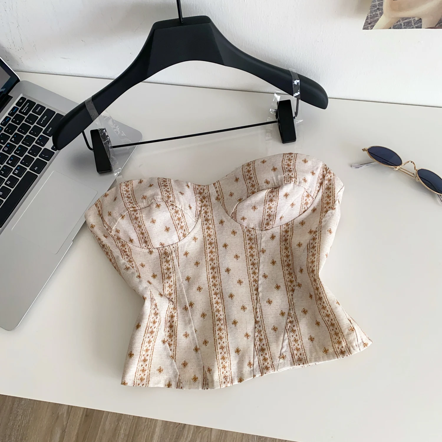 

Women Chic vintage print backless Camis Slim Sexy Fashion Summer Tops Women Beach Crop Top women clothing