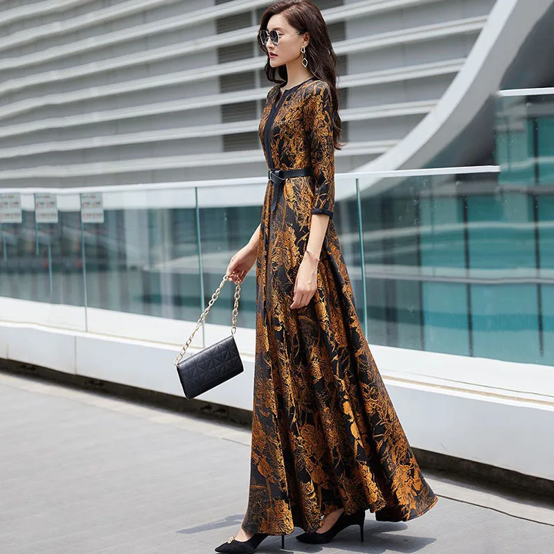 Longsleeved Dress Female 2023 Spring And Autumn New Waist Slim Temperament Vneck Printing To Bare Feet Ladies Elegant Long Skirt